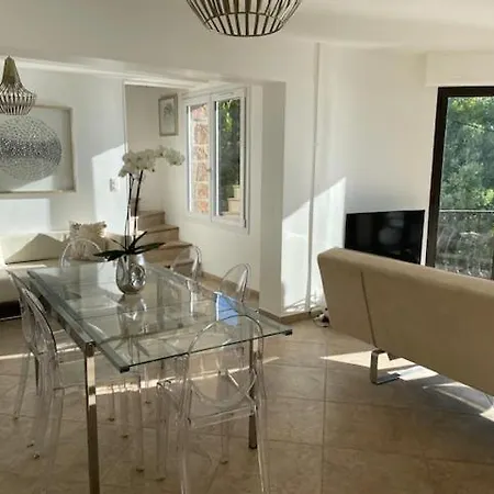 4 Bed 4 Bath Villa W Sea Views & Infinity Pool * Saint-Raphael (Var)